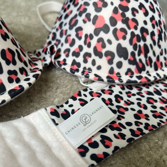 Women Chinese Laundry Bra - Picture 2 of 6